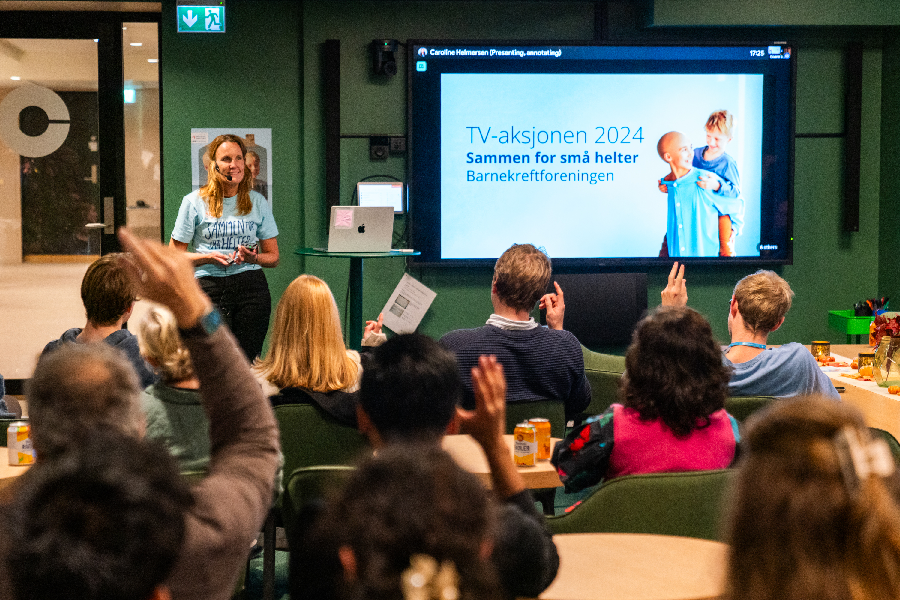 200 teknologer kodet for TV-aksjonen og Barnekreftforeningen