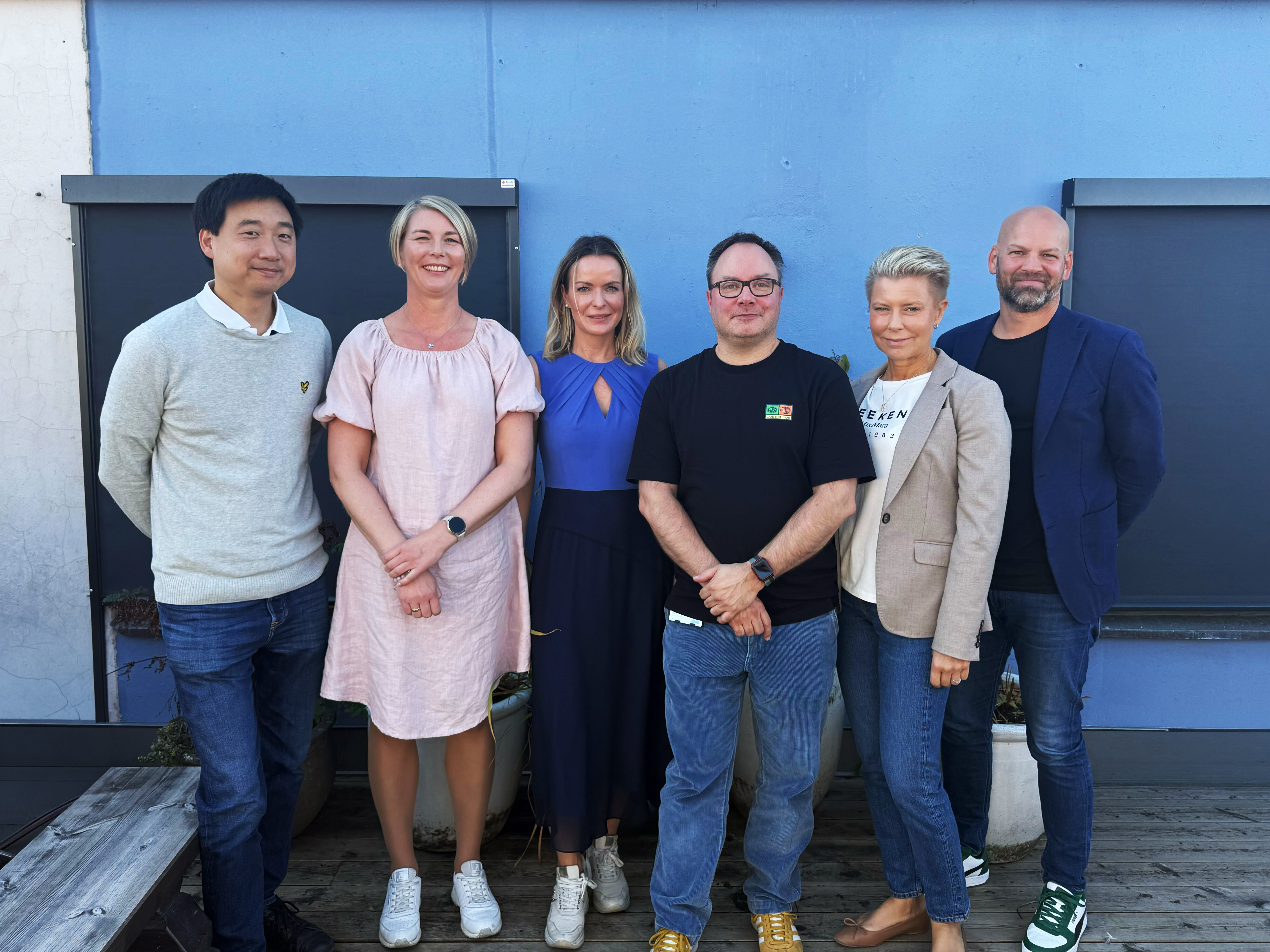 Mennesker fra Domstoladministrasjonen, Bekk, Webstep og Computas står side om side